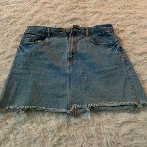 medium wash denim skirt